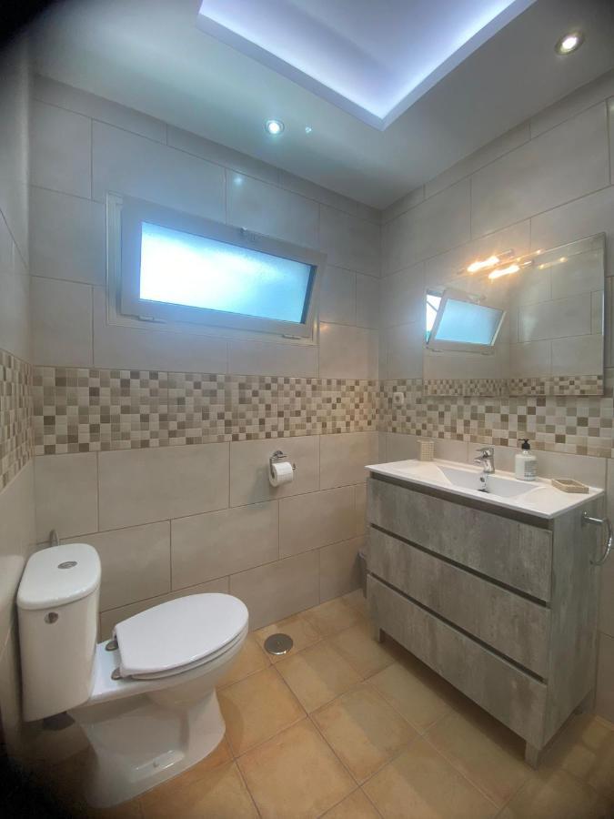 לה אוליבה Casa Orilla! Beautiful Private Holiday Villa With Hot Tub מראה חיצוני תמונה