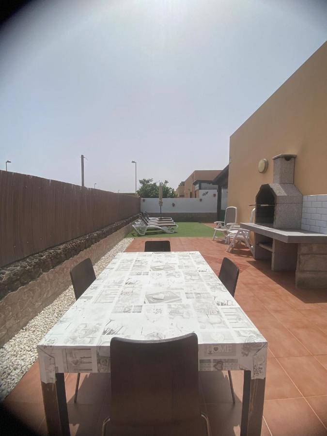 לה אוליבה Casa Orilla! Beautiful Private Holiday Villa With Hot Tub מראה חיצוני תמונה