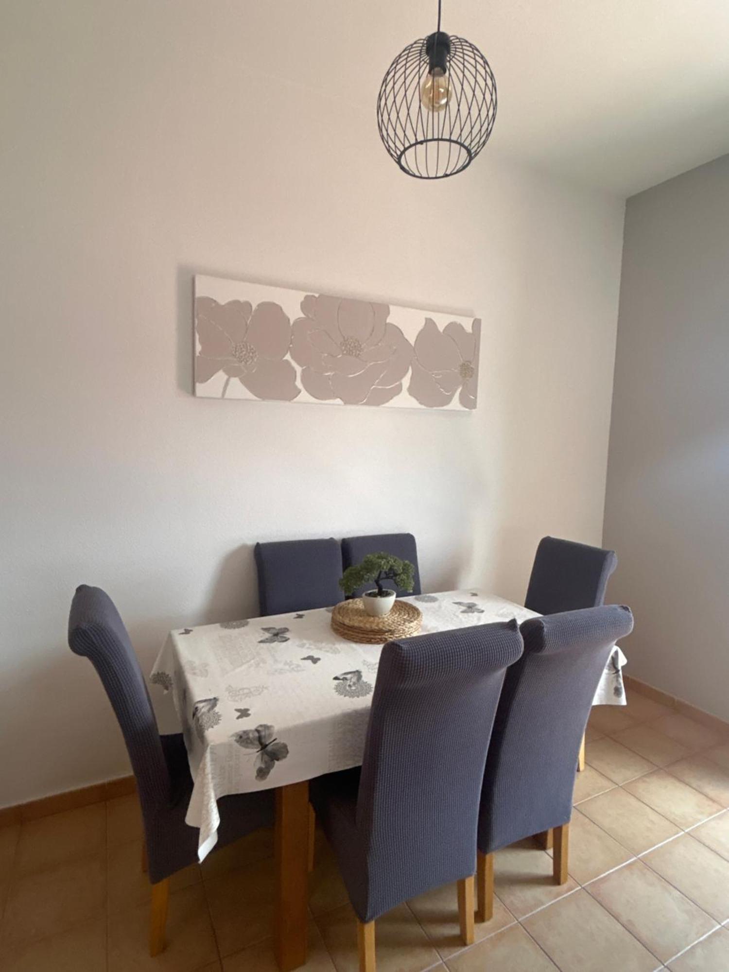 לה אוליבה Casa Orilla! Beautiful Private Holiday Villa With Hot Tub מראה חיצוני תמונה
